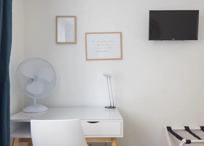 Moissan Monteynard Проживання в сім'ї Гренобль