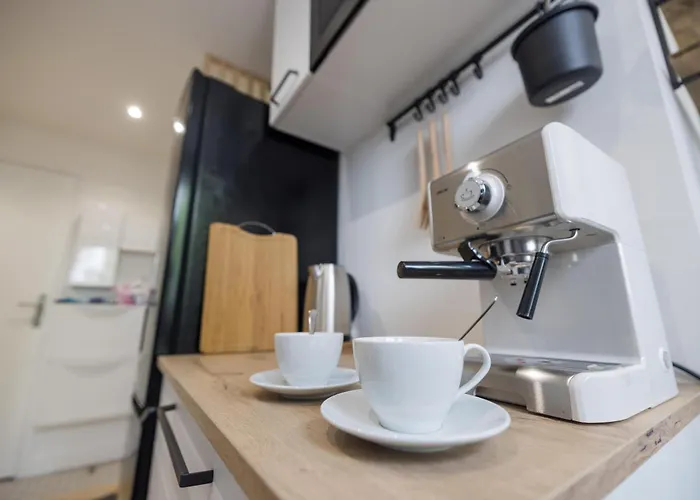 Проживання в сім'ї Moissan Monteynard