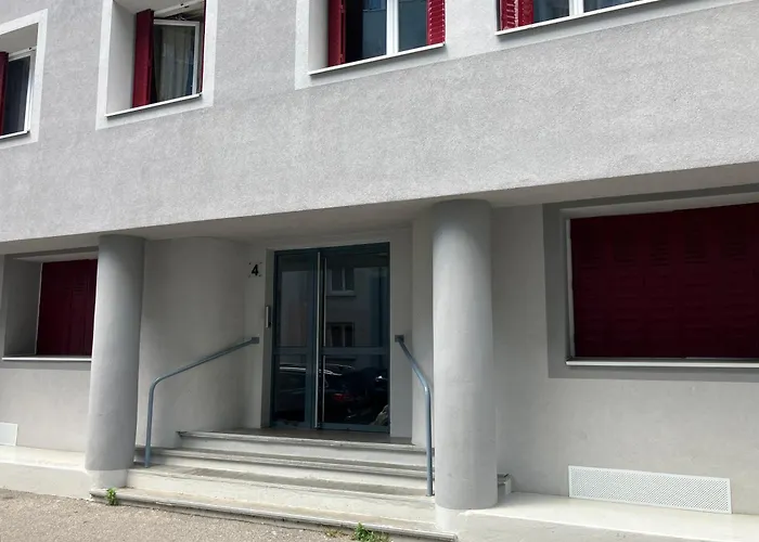 Moissan Monteynard Проживання в сім'ї Гренобль